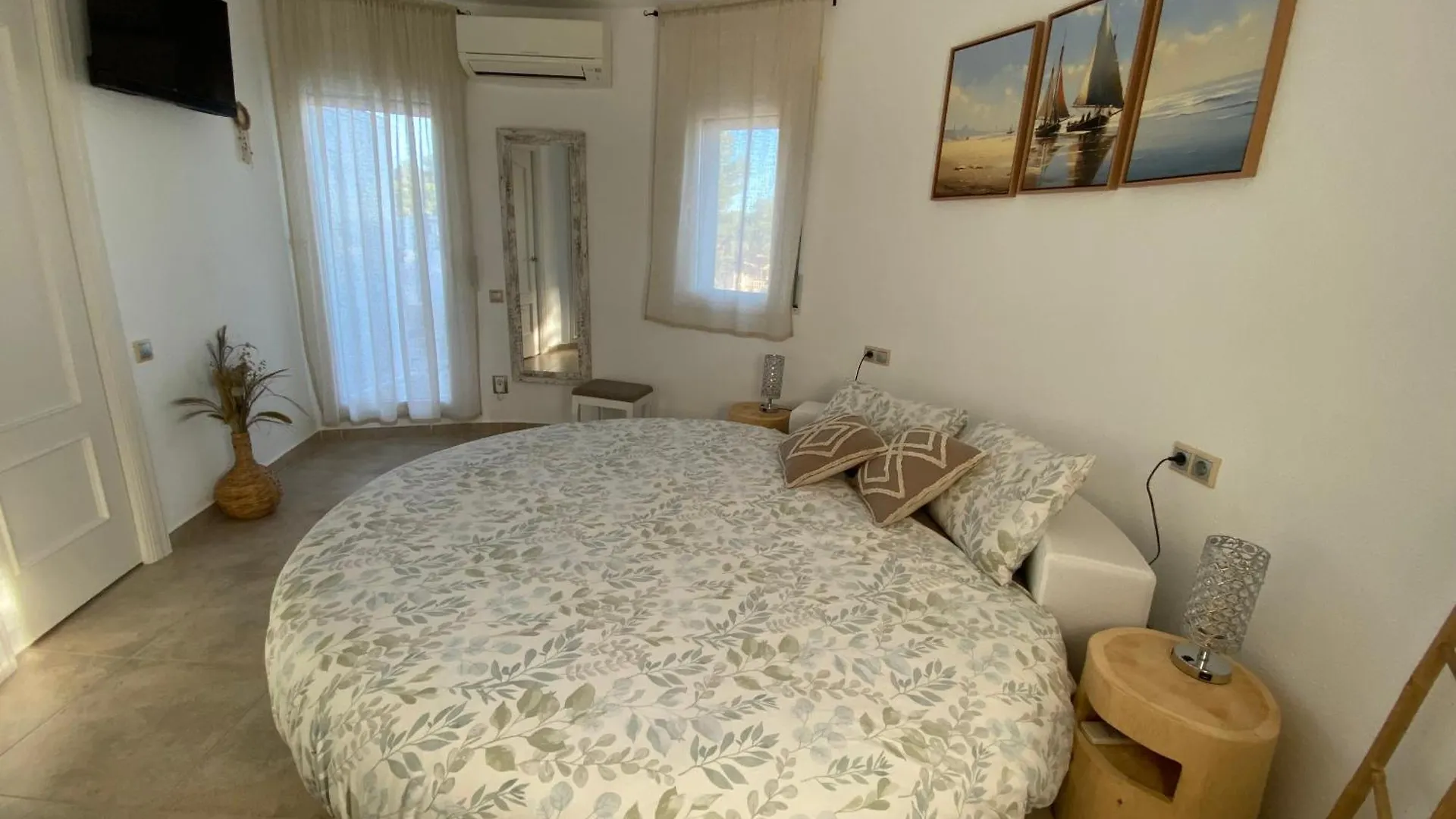 Bed and Breakfast El Barco Ла-Амеллья-де-Мар Отель типа 